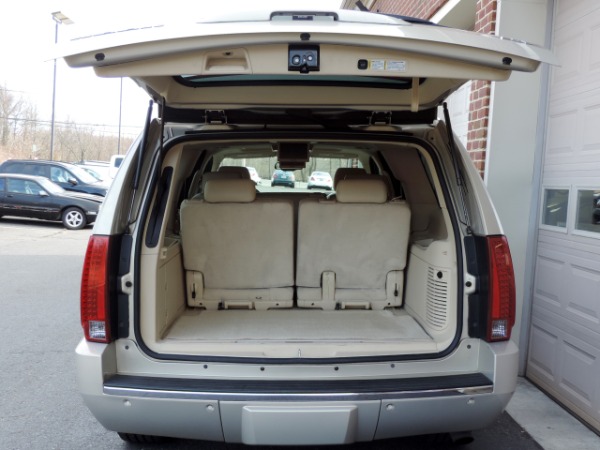 Used-2007-Cadillac-Escalade-ESV