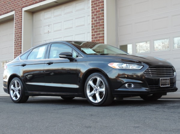 Used-2015-Ford-Fusion-SE