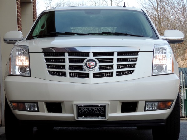 Used-2007-Cadillac-Escalade-EXT