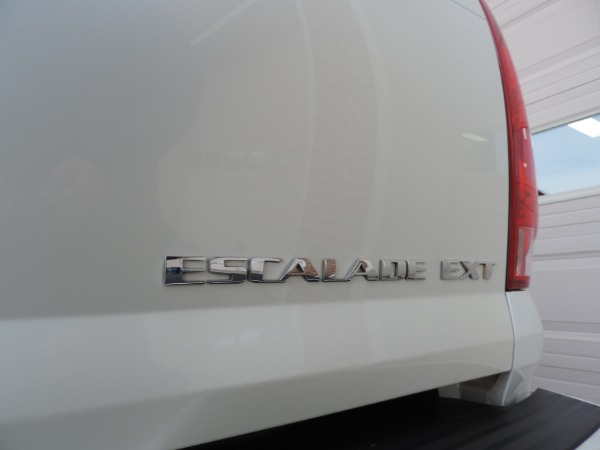 Used-2007-Cadillac-Escalade-EXT