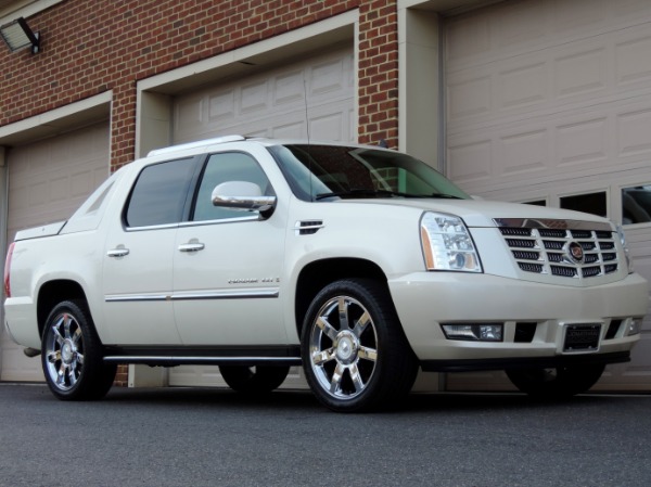 Used-2007-Cadillac-Escalade-EXT