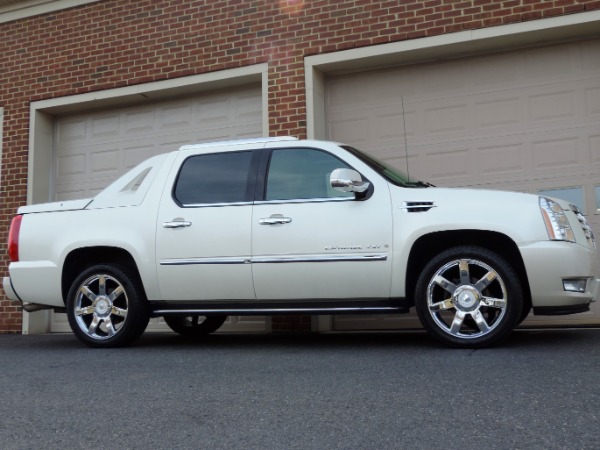 Used-2007-Cadillac-Escalade-EXT