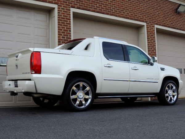 Used-2007-Cadillac-Escalade-EXT