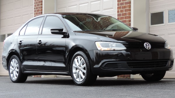 Used-2011-Volkswagen-Jetta-SE-PZEV