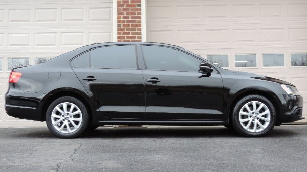 Used-2011-Volkswagen-Jetta-SE-PZEV