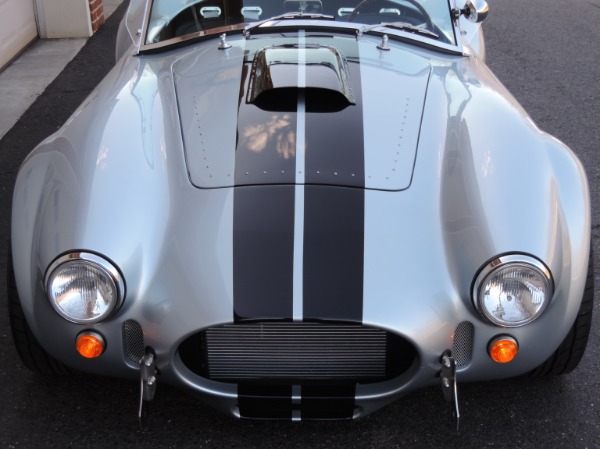 New-1965-Backdraft-Racing-Cobra-Roadster