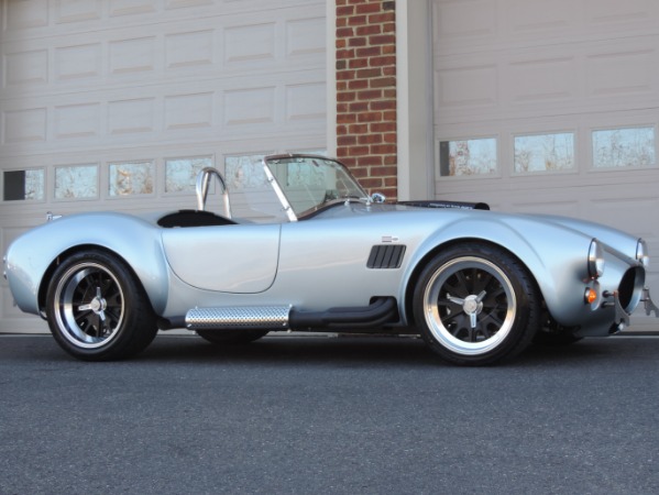 New-1965-Backdraft-Racing-Cobra-Roadster