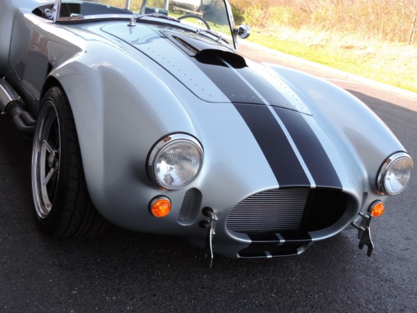 New-1965-Backdraft-Racing-Cobra-Roadster