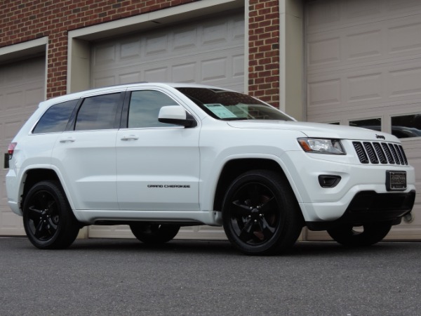 Used-2015-Jeep-Grand-Cherokee-Altitude