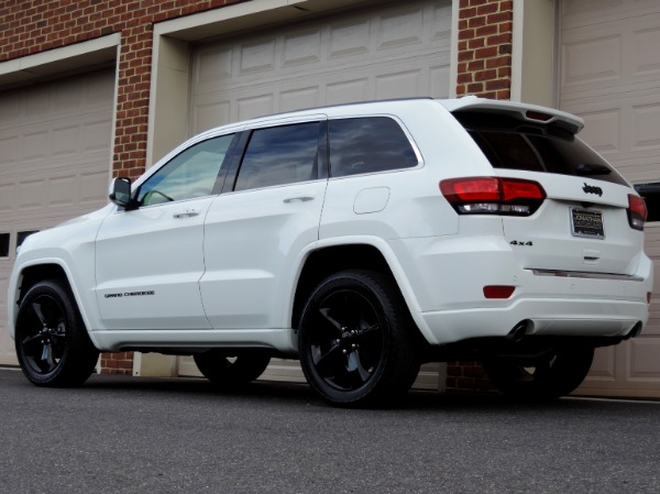 Used-2015-Jeep-Grand-Cherokee-Altitude