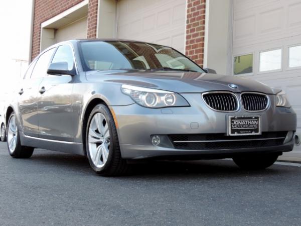 Used-2010-BMW-5-Series-528i---Heated-Leather---Sunroof---Serviced