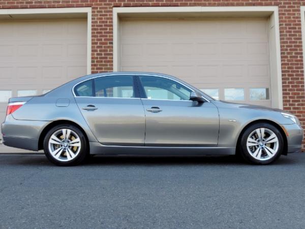 Used-2010-BMW-5-Series-528i---Heated-Leather---Sunroof---Serviced