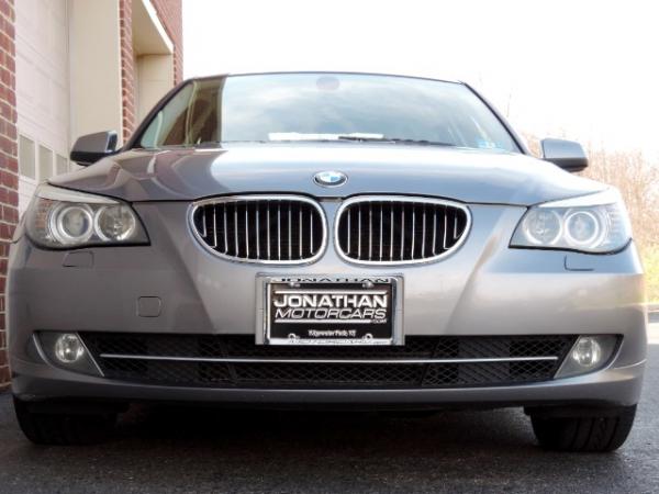 Used-2010-BMW-5-Series-528i---Heated-Leather---Sunroof---Serviced