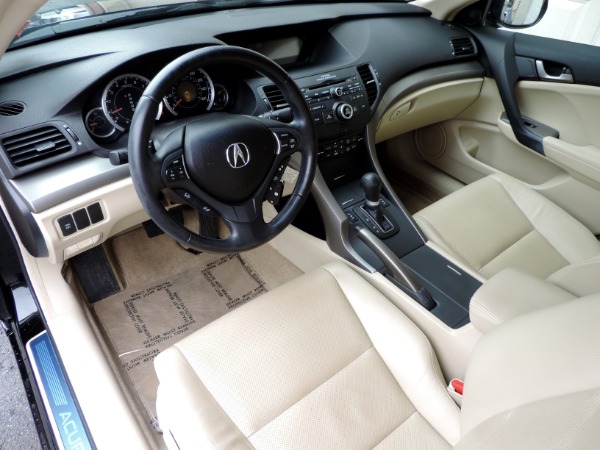 Used-2010-Acura-TSX