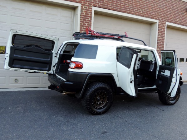 Used-2012-Toyota-FJ-Cruiser-4X4