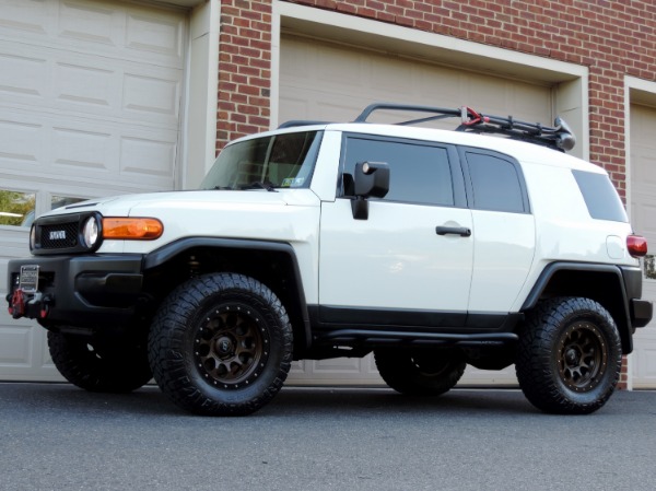 Used-2012-Toyota-FJ-Cruiser-4X4