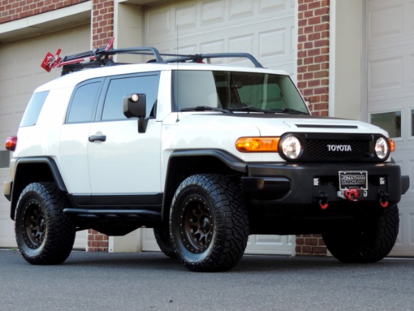 Used-2012-Toyota-FJ-Cruiser-4X4