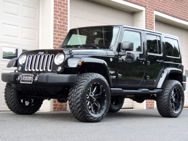 Used-2018-Jeep-Wrangler-Unlimited-Sahara