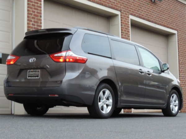 Used-2015-Toyota-Sienna-LE