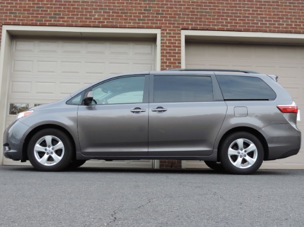 Used-2015-Toyota-Sienna-LE