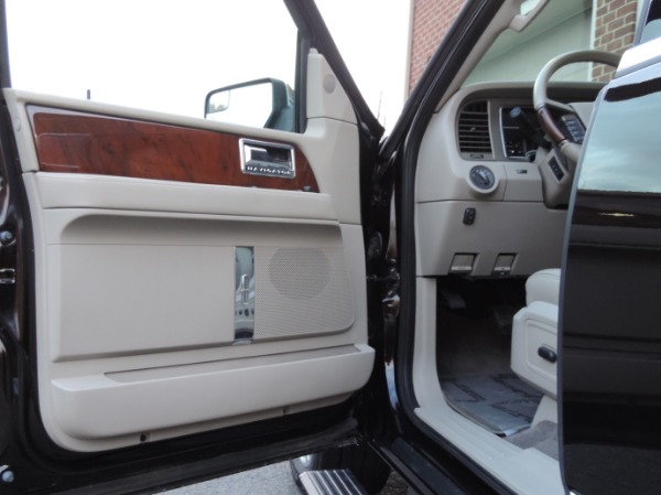 Used-2013-Lincoln-Navigator-Premium