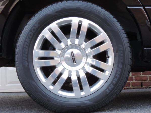 Used-2013-Lincoln-Navigator-Premium