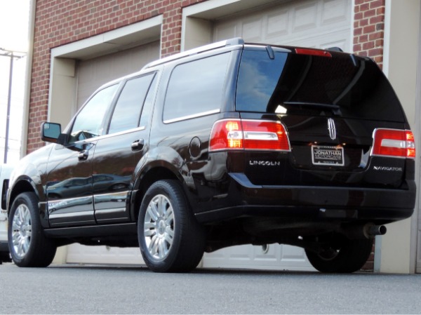 Used-2013-Lincoln-Navigator-Premium