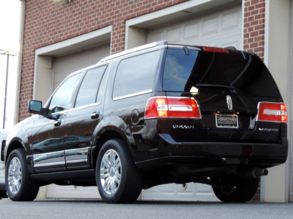 Used-2013-Lincoln-Navigator-Premium