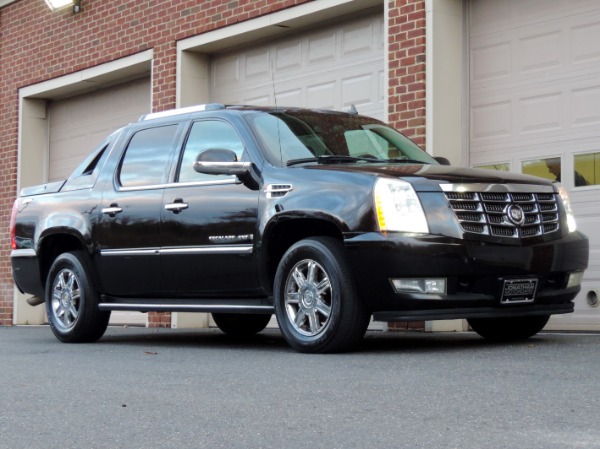 Used-2007-Cadillac-Escalade-EXT-AWD