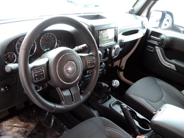 Used-2013-Jeep-Wrangler-Unlimited-Rubicon