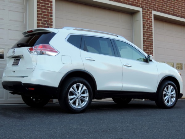 Used-2016-Nissan-Rogue-SV-Premium