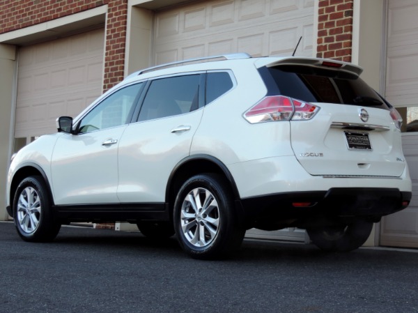 Used-2016-Nissan-Rogue-SV-Premium