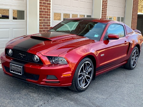 Used-2014-Ford-Mustang-GT-Premium