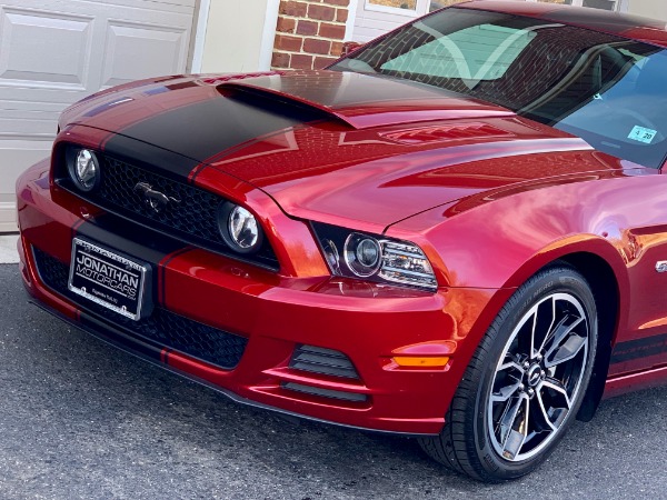 Used-2014-Ford-Mustang-GT-Premium