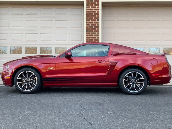 Used-2014-Ford-Mustang-GT-Premium