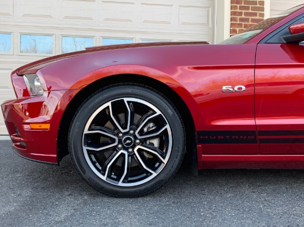 Used-2014-Ford-Mustang-GT-Premium