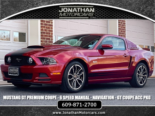 Used-2014-Ford-Mustang-GT-Premium