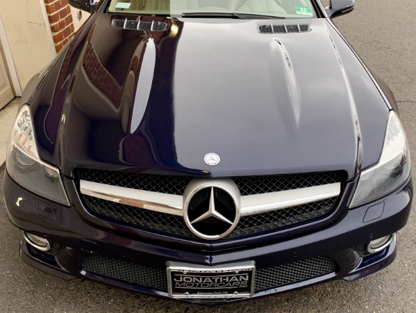 Used-2009-Mercedes-Benz-SL-Class-SL-550