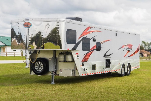 New-2019-Sundowner-2286GM-425-Toy-Hauler