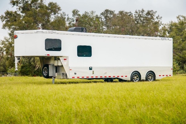 New-2019-Sundowner-1786GM-34-Toy-Hauler