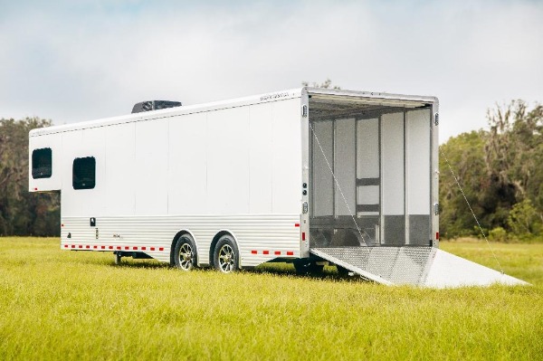 New-2019-Sundowner-1786GM-34-Toy-Hauler