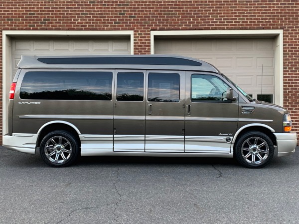 Used-2015-Chevrolet-Express-Explorer-2500-Limited-Se-High-Top-Conversion