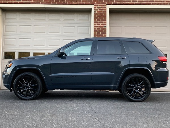 Used-2018-Jeep-Grand-Cherokee-Altitude