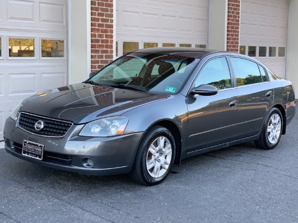 Used-2005-Nissan-Altima-25-S