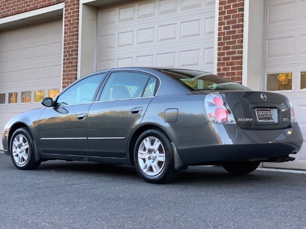 Used-2005-Nissan-Altima-25-S