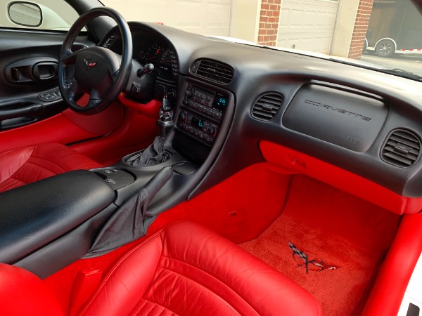 Used-2002-Chevrolet-Corvette-Coupe