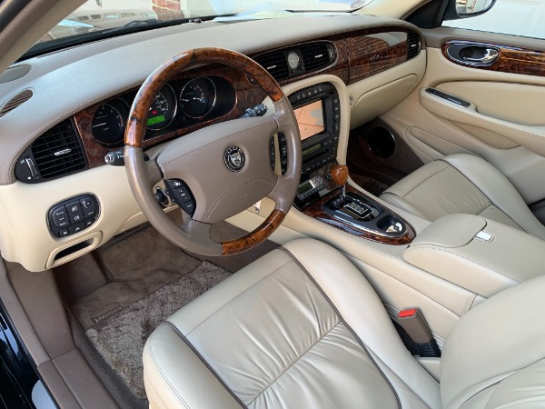 Used-2007-Jaguar-XJ-Series-Super-V8