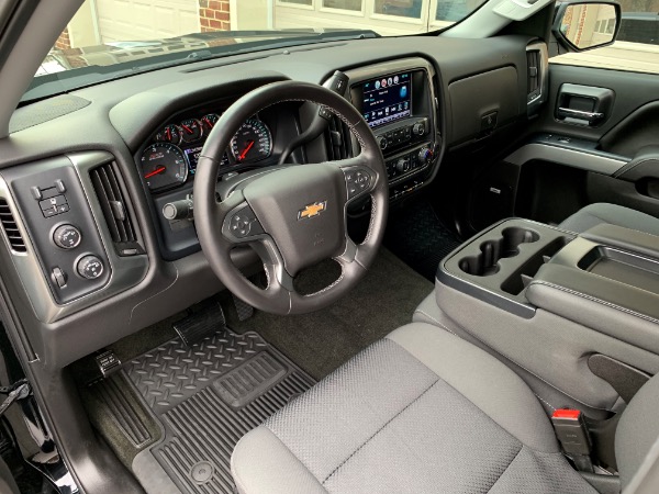 Used-2017-Chevrolet-Silverado-1500-2LT-Z71